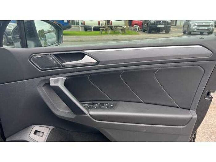 Volkswagen Tiguan TIGUAN 2.0 TDi 150 4Motion R-Line 5dr 