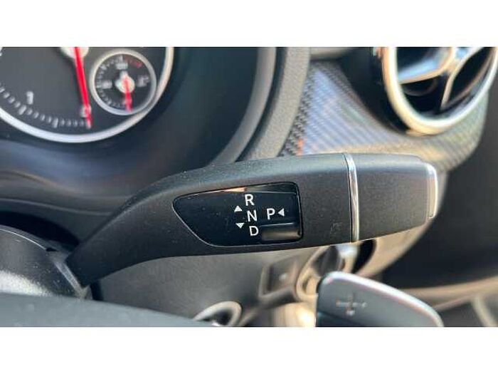 Mercedes-Benz B CLASS B200d AMG Line Premium Plus 5dr Auto 