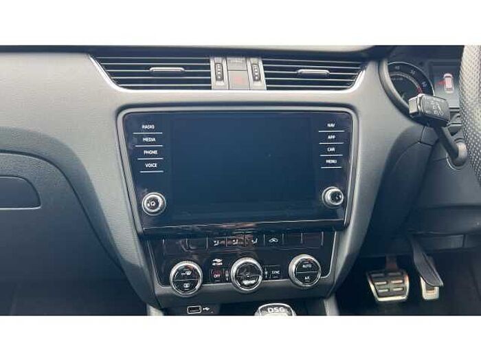 SKODA Octavia OCTAVIA 2.0 TSI vRS 5dr DSG 