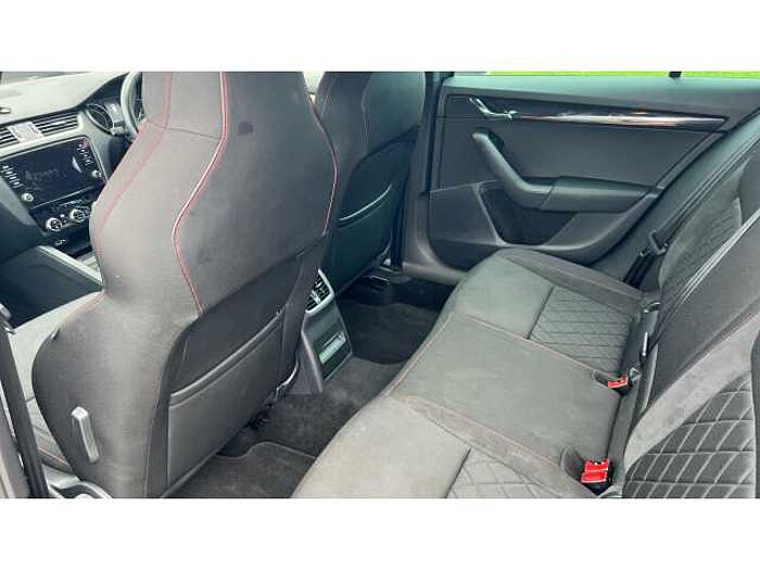 SKODA Octavia OCTAVIA 2.0 TSI vRS 5dr DSG 