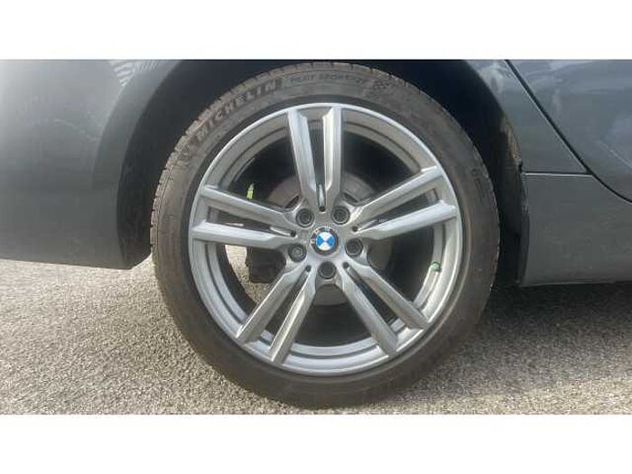 BMW 2 SERIES 218d M Sport 5dr Step Auto 