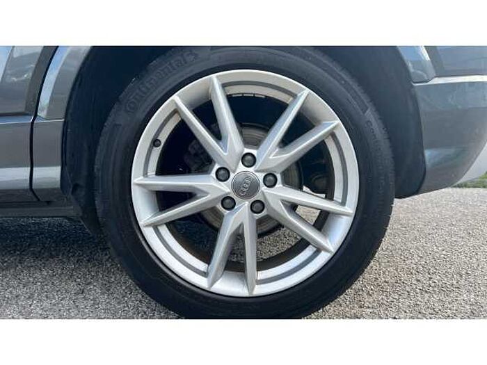 Audi Q2 Q2 35 TFSI S Line 5dr 
