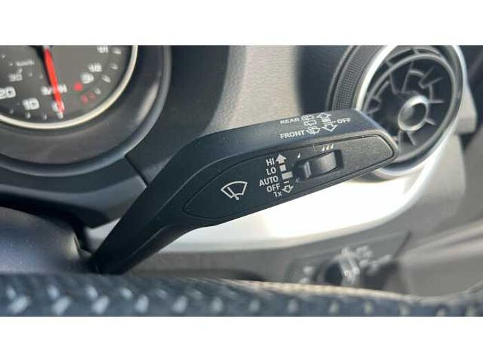 Audi Q2 Q2 35 TFSI S Line 5dr 