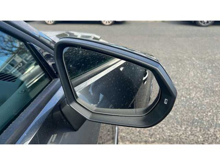 Audi Q2 Q2 35 TFSI S Line 5dr 