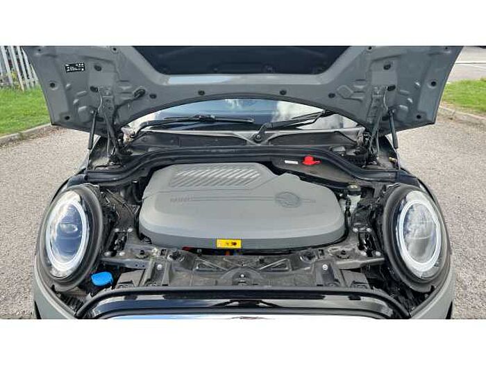 MINI Mini HATCHBACK 135kW Cooper S Level 2 33kWh 3dr Auto 