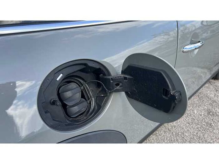 MINI Mini HATCHBACK 135kW Cooper S Level 2 33kWh 3dr Auto 