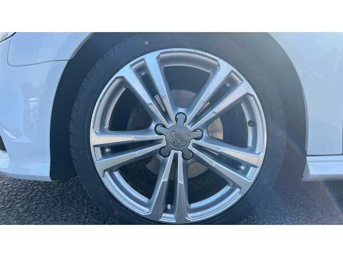 Audi A3 A3 1.5 TFSI S Line 5dr 