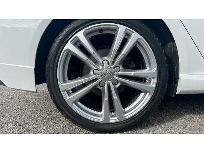 Audi A3 A3 1.5 TFSI S Line 5dr 
