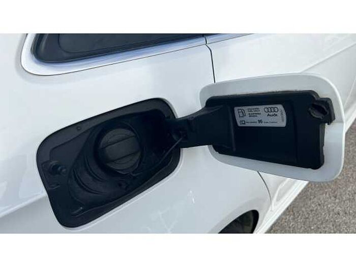 Audi A3 A3 1.5 TFSI S Line 5dr 