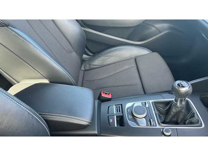 Audi A3 A3 1.5 TFSI S Line 5dr 